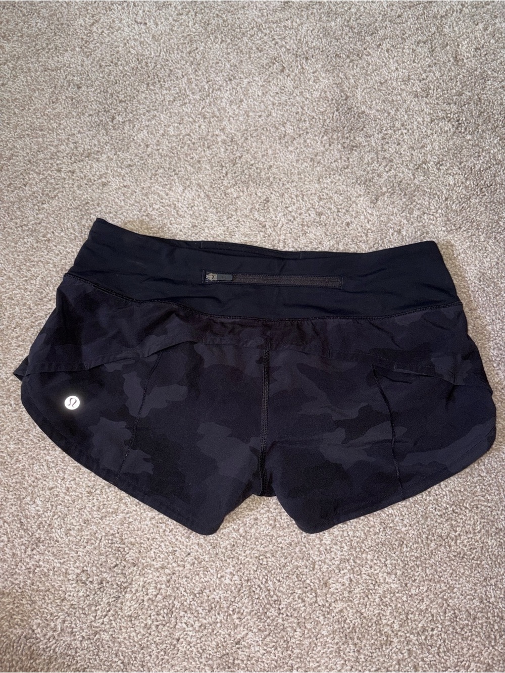 Lululemon Women’s Black Camo Speed Up Shorts